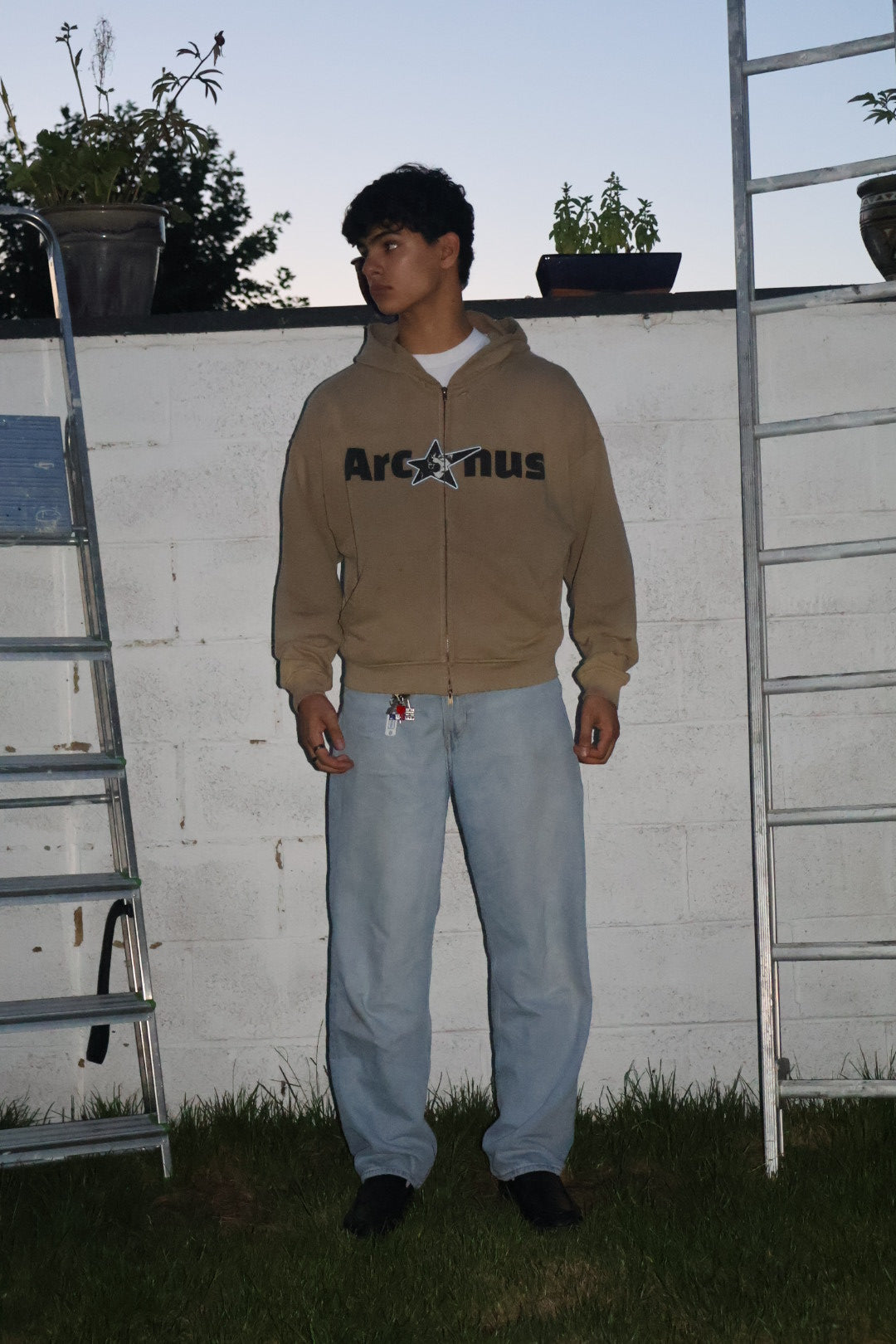 Wolf Zip